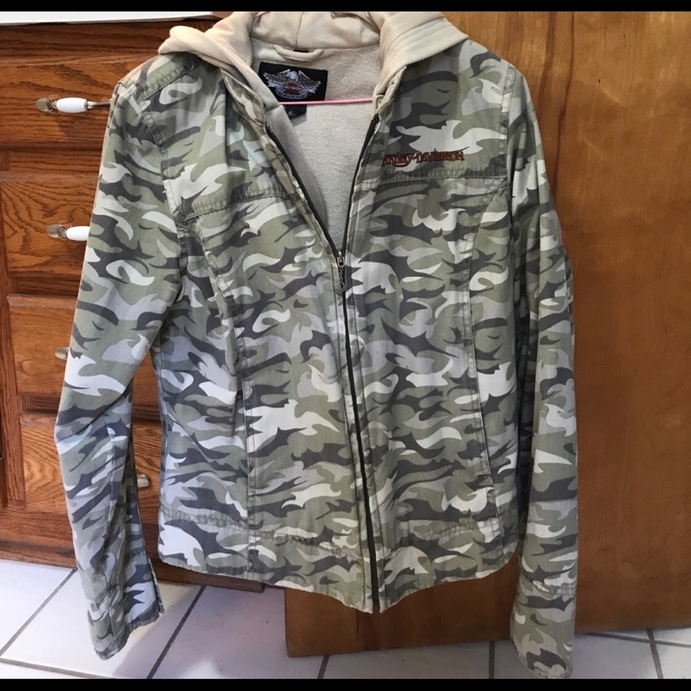 Harley Davidson camouflage jacket. 🏍